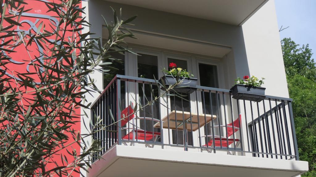 Logis Hotel Restaurant Chez Nous Sainte-Croix  ภายนอก รูปภาพ