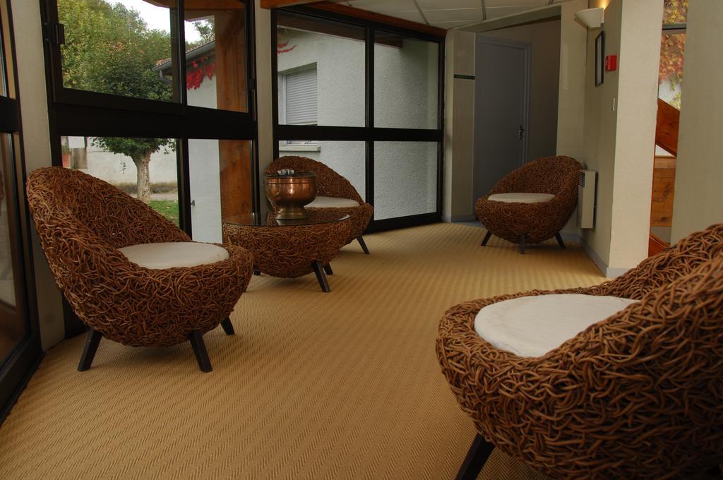 Logis Hotel Restaurant Chez Nous Sainte-Croix  ภายนอก รูปภาพ