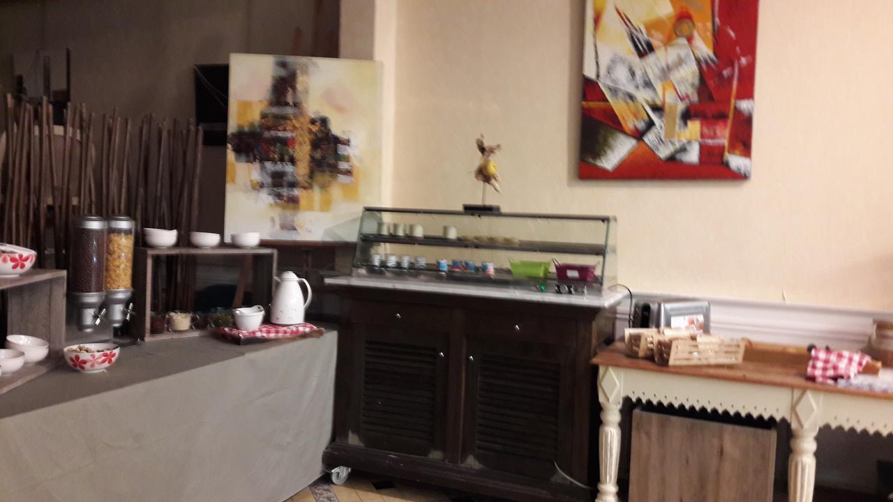 Logis Hotel Restaurant Chez Nous Sainte-Croix  ภายนอก รูปภาพ
